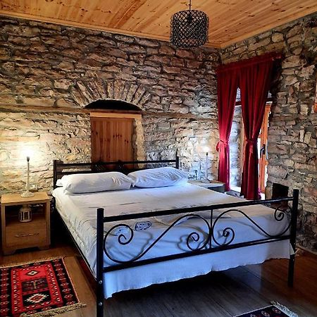 Stone Rooms 1850 Гирокастра Экстерьер фото